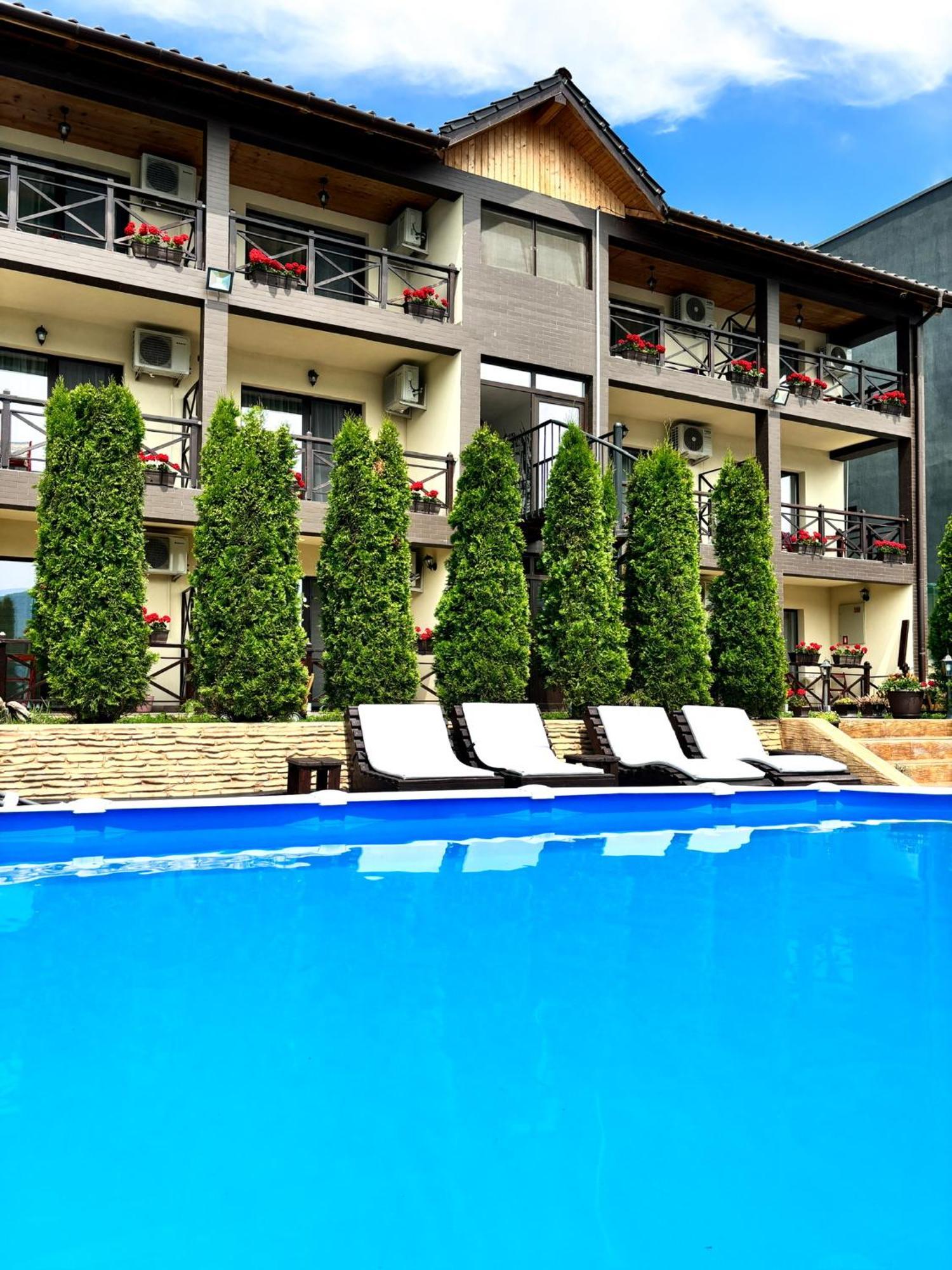 Mustaciosul Dunarii Ieşelniţa Exterior foto